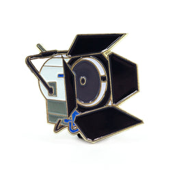Film Pin Society 4K HMI Light Enamel Pin