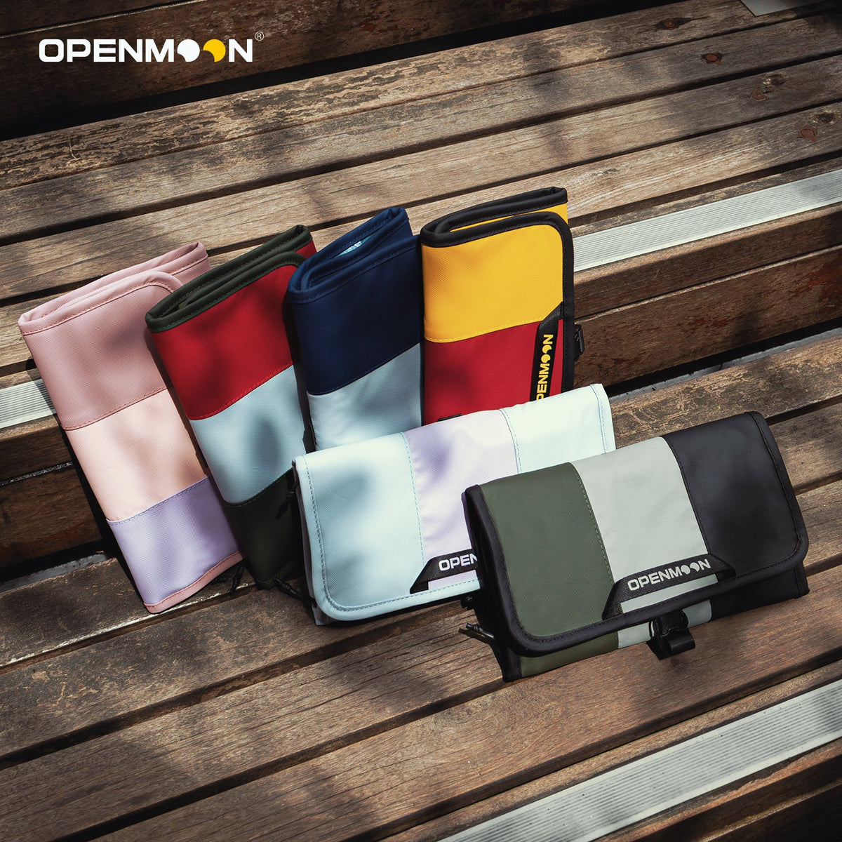 OpenMoon folding storage bag interior pockets