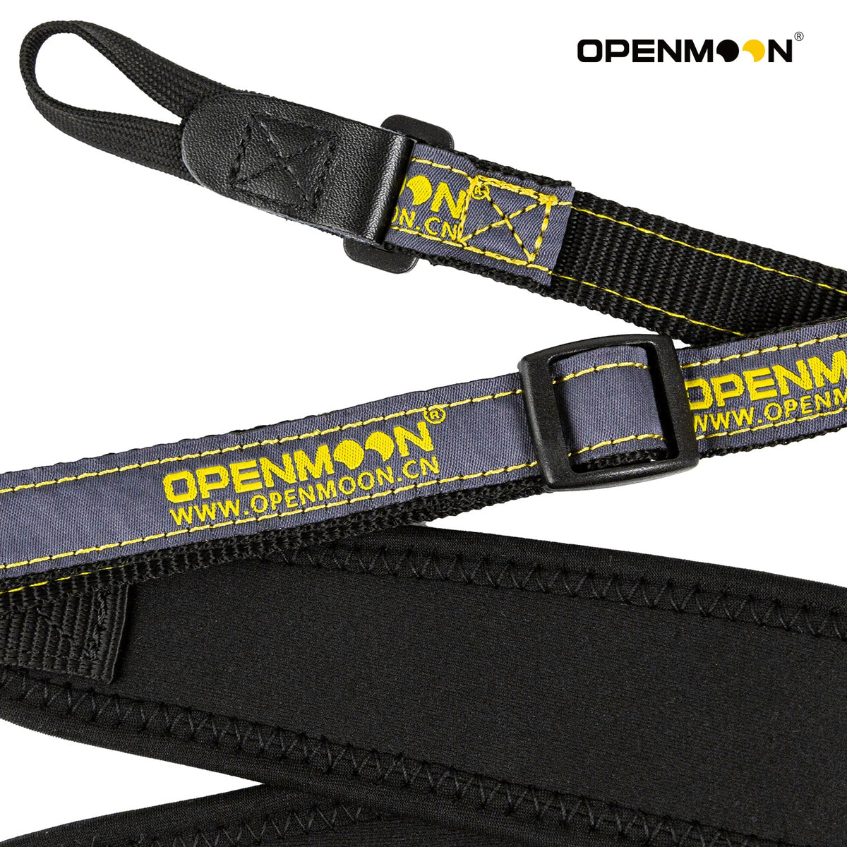 Shoulder strap padding detail